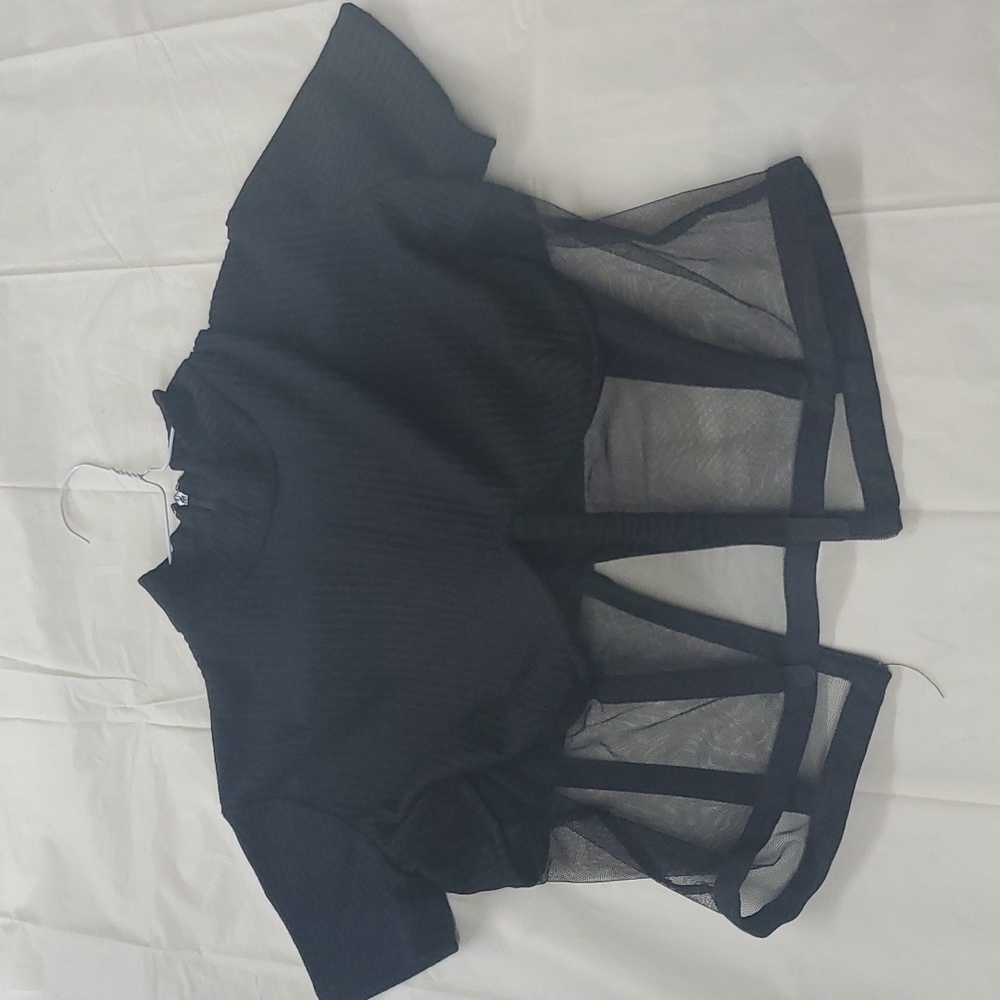 Women's crop top